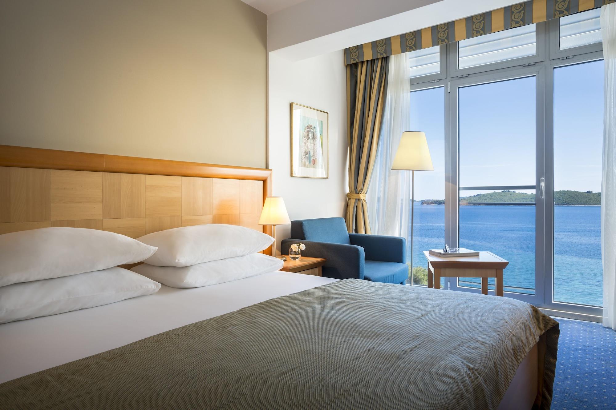 Aminess Vival Grand Azur Hotel 오레비츠 외부 사진