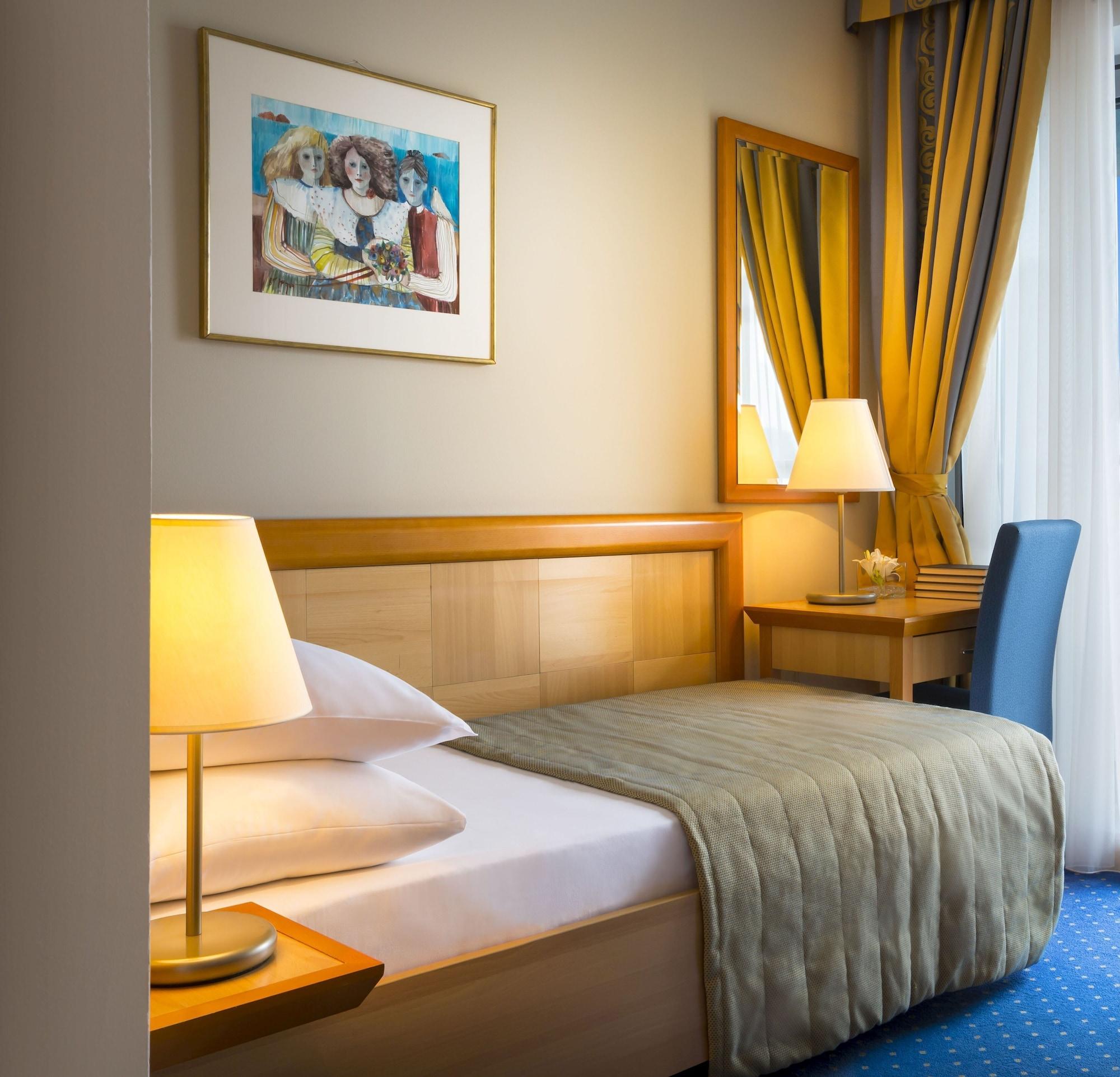 Aminess Vival Grand Azur Hotel 오레비츠 외부 사진